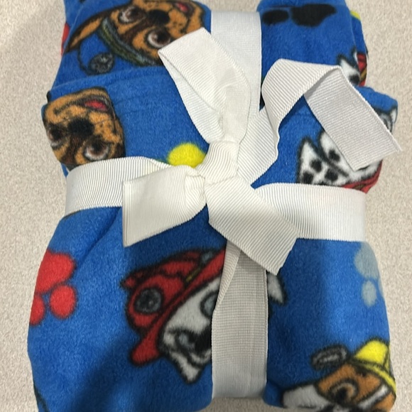 Paw patrol size small size 6 toddler fleece pajamas new - Picture 2 of 2